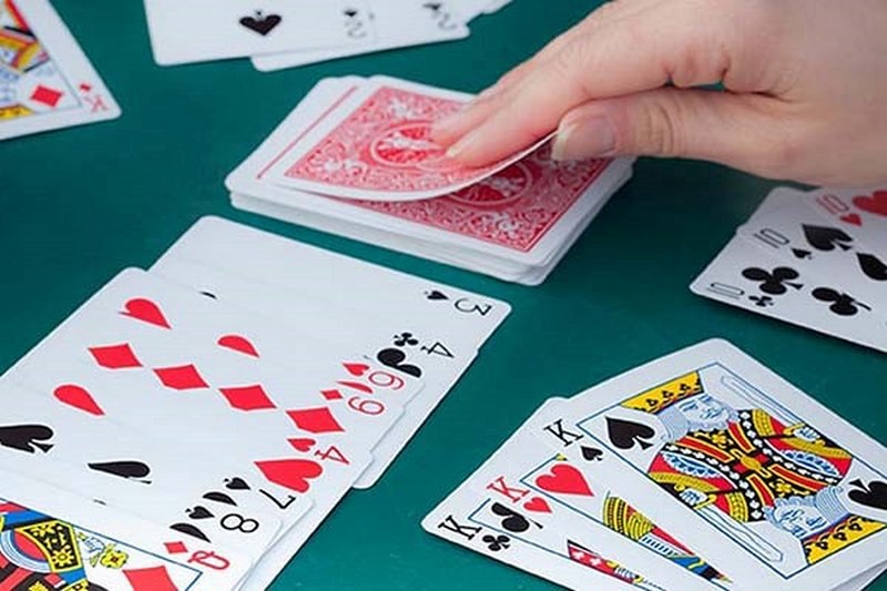 cách chơi bài Phỏm giỏi